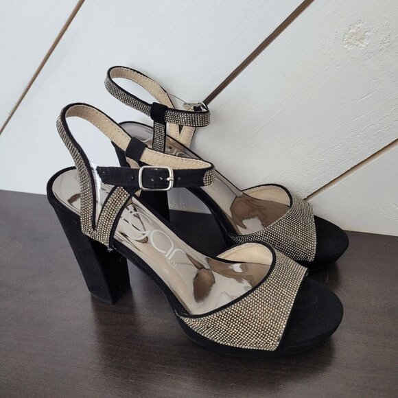 NEW Sugar Priscila2  Rhinestones Womens Block Heel Sandals 8M - Picture 1 of 9